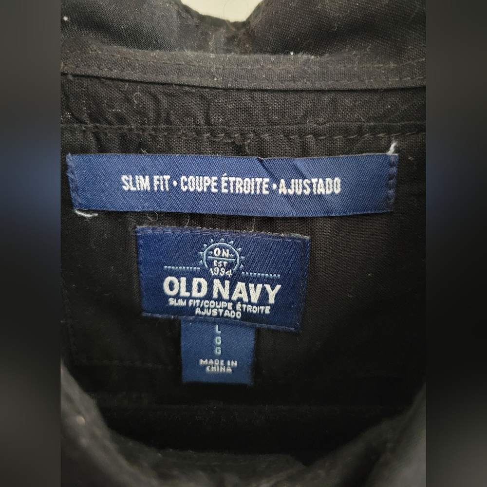 Old Navy button down - Picture 2 of 2